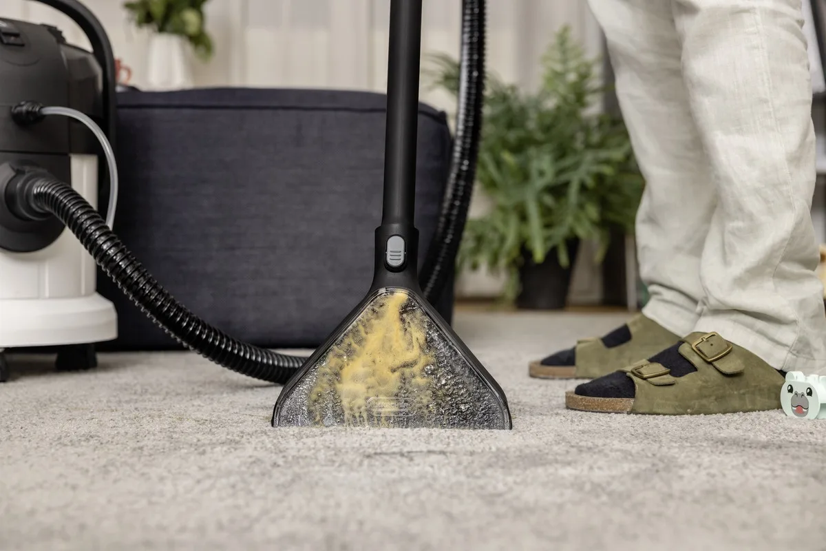 Пылесос Karcher SE 4 Plus