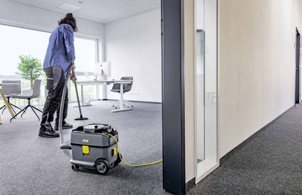 Пылесос Karcher T 10/1 серый