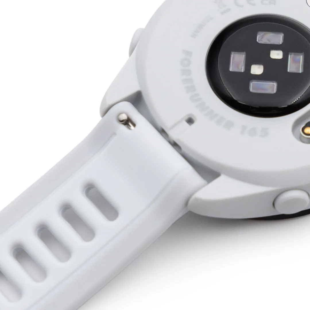 Смарт-часы Garmin Forerunner 165 белый (02863-21)