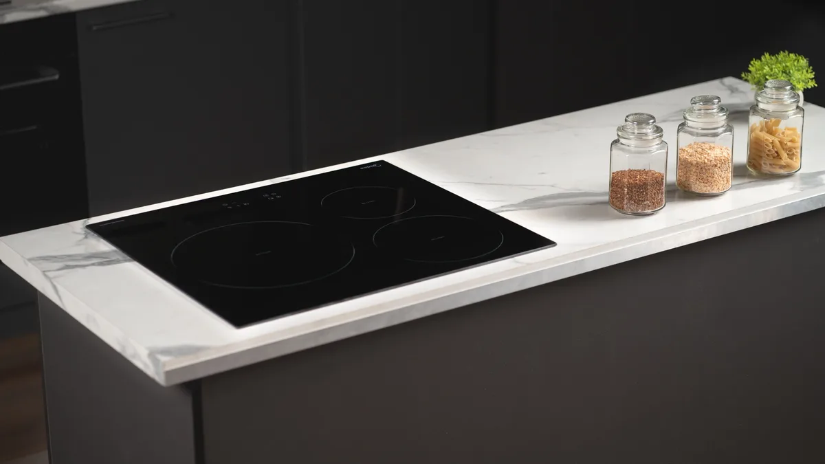 Варочная поверхность Midea MCI-631LB2 черный