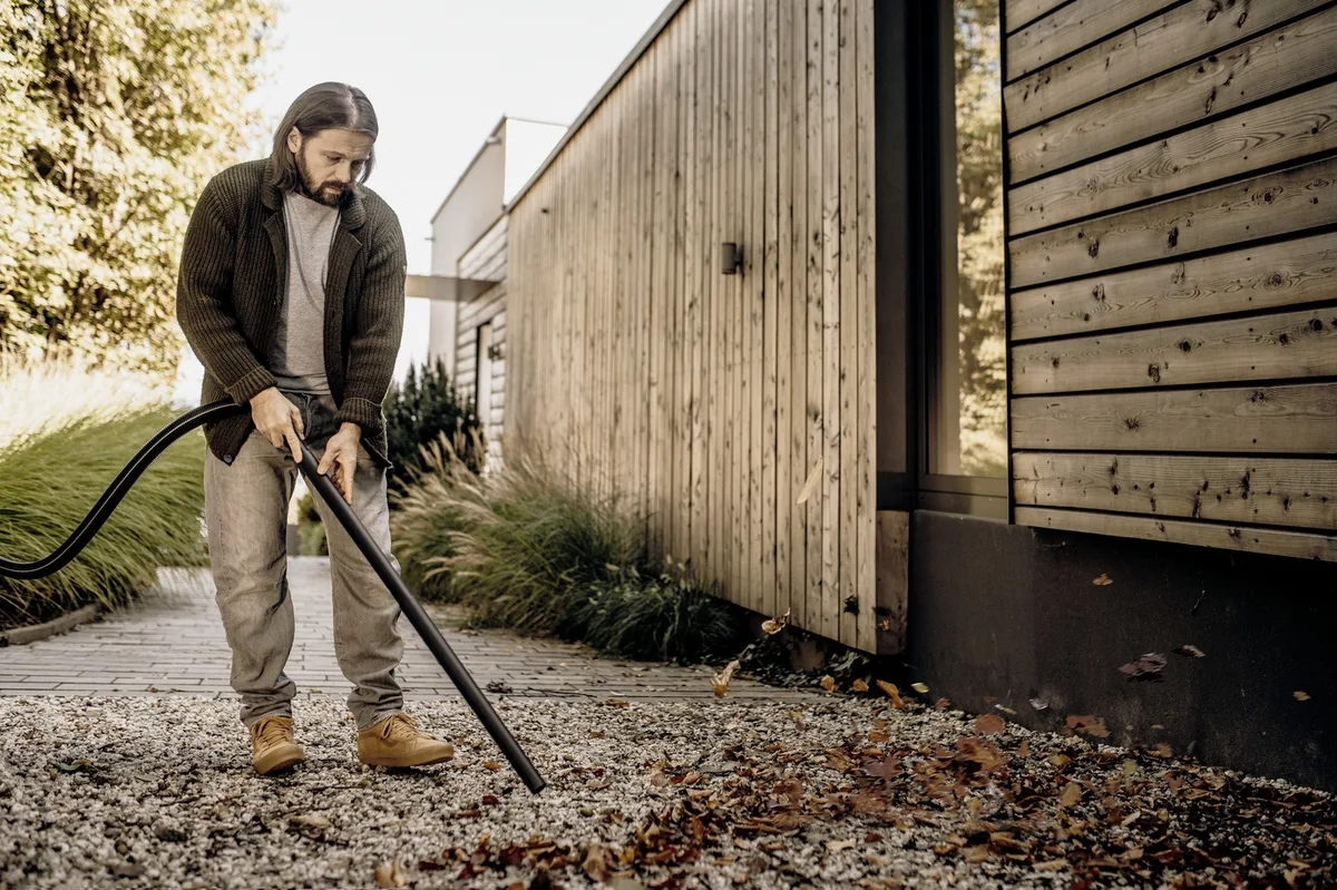 Хозяйственный пылесос Karcher WD 1 Classic