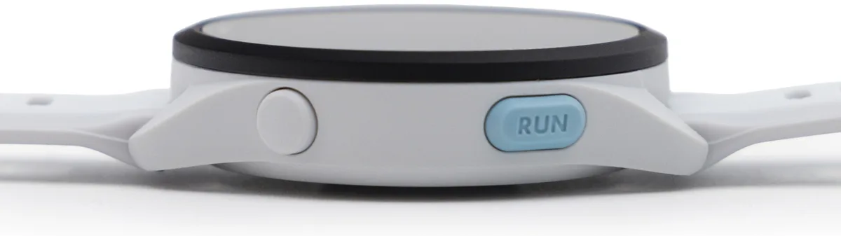 Смарт-часы Garmin Forerunner 165 белый (02863-21)