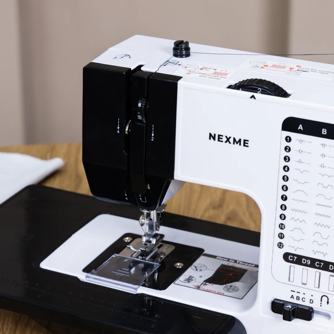 Швейная машина NEXME SM-738
