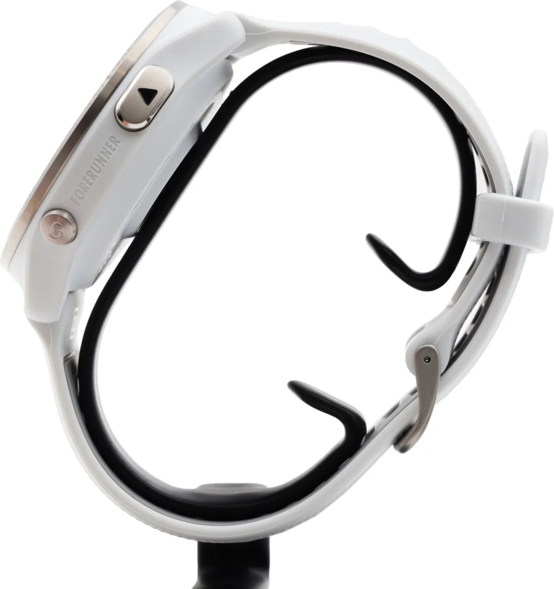 Смарт-часы Garmin Forerunner 965 белый (02809-11)