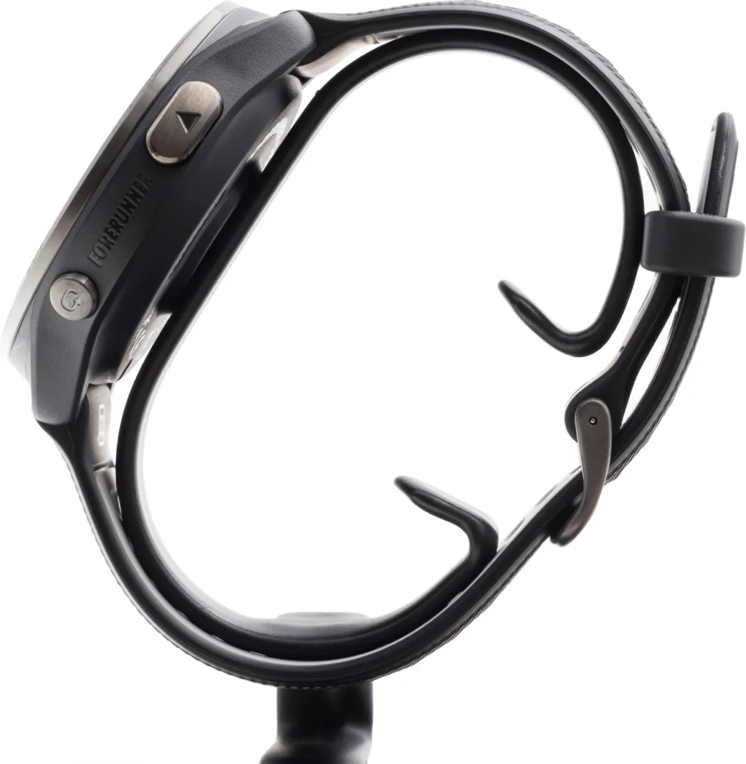 Смарт-часы Garmin Forerunner 965 черный (02809-10)