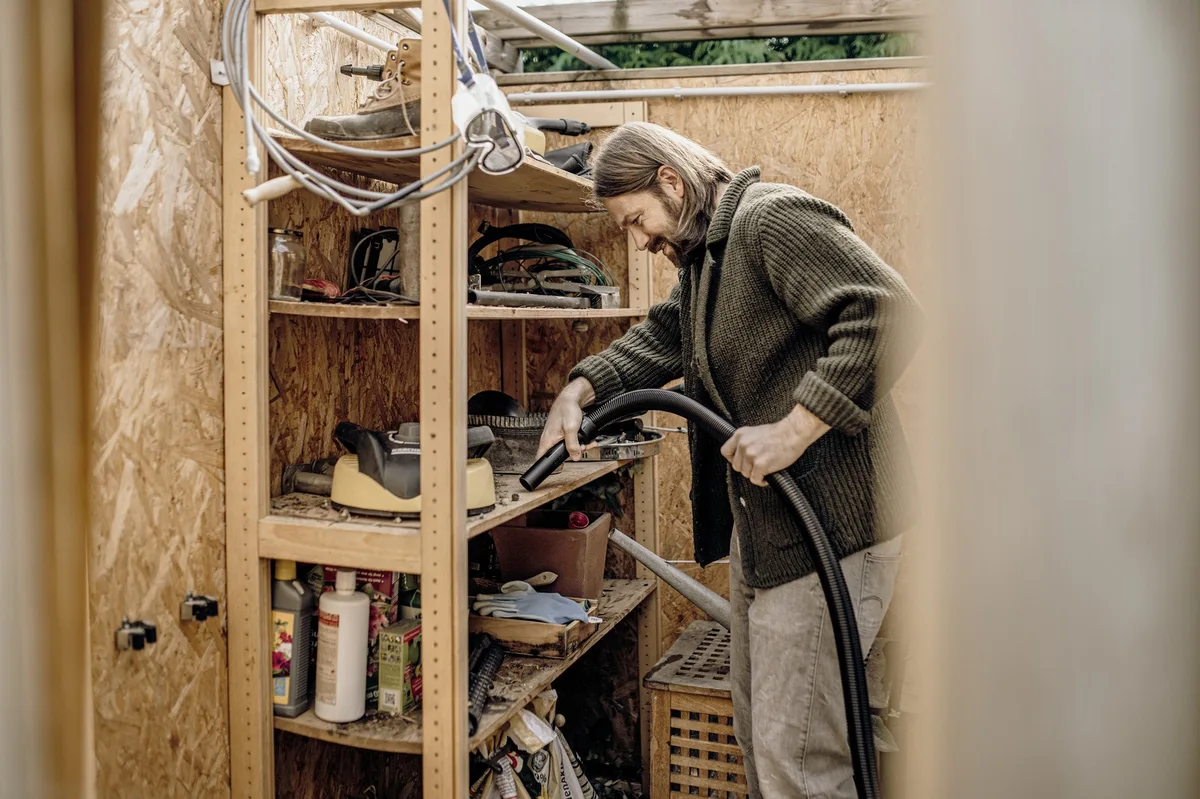 Хозяйственный пылесос Karcher WD 1 Classic