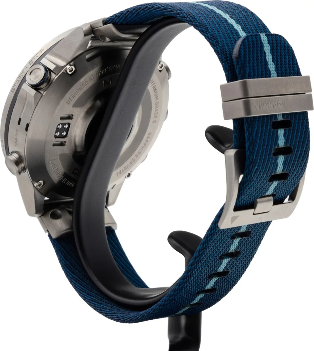 Смарт-часы Garmin MARQ Captain Gen 2 серебристый-синий-синий (02648-11)