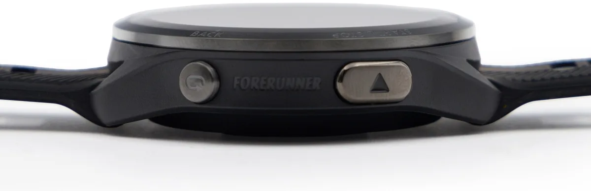 Смарт-часы Garmin Forerunner 965 черный (02809-10)