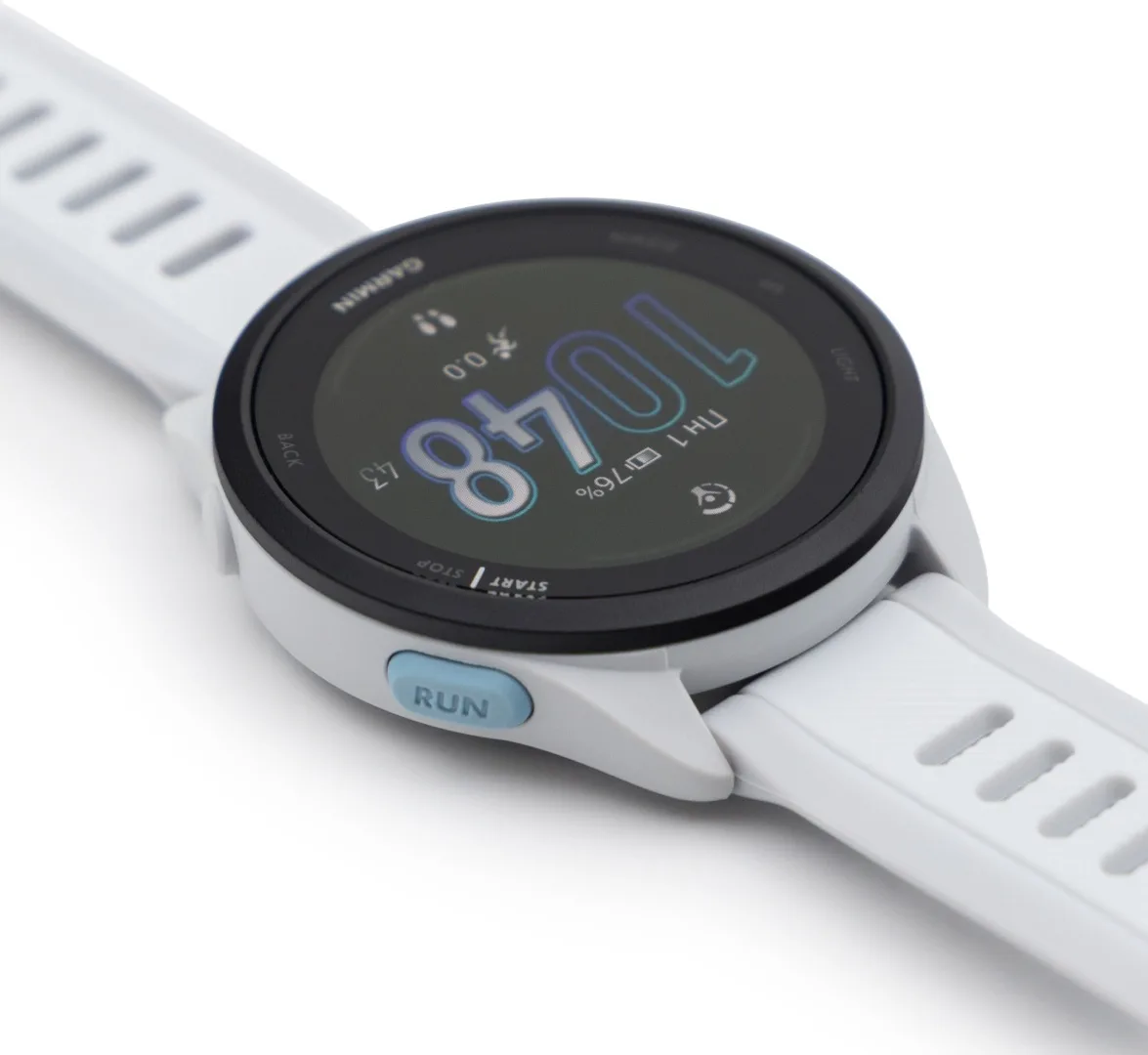 Смарт-часы Garmin Forerunner 165 белый (02863-21)