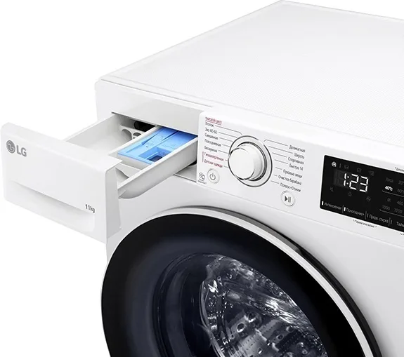 Стиральная машина LG F4V3ES6W Белый