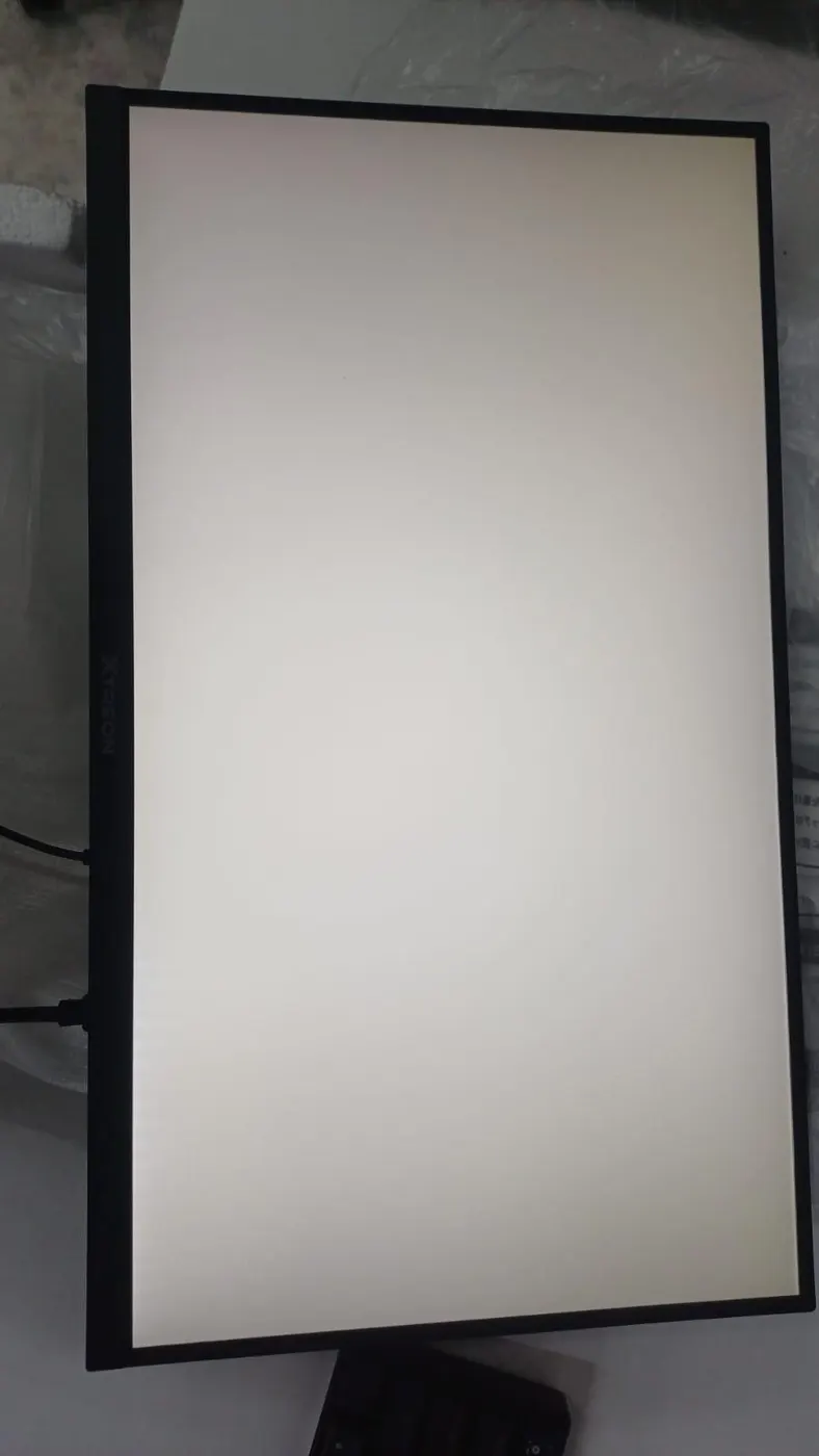 Монитор XTREON XT2253DE 21.45" Черный , Уценка — фото дефекта 2