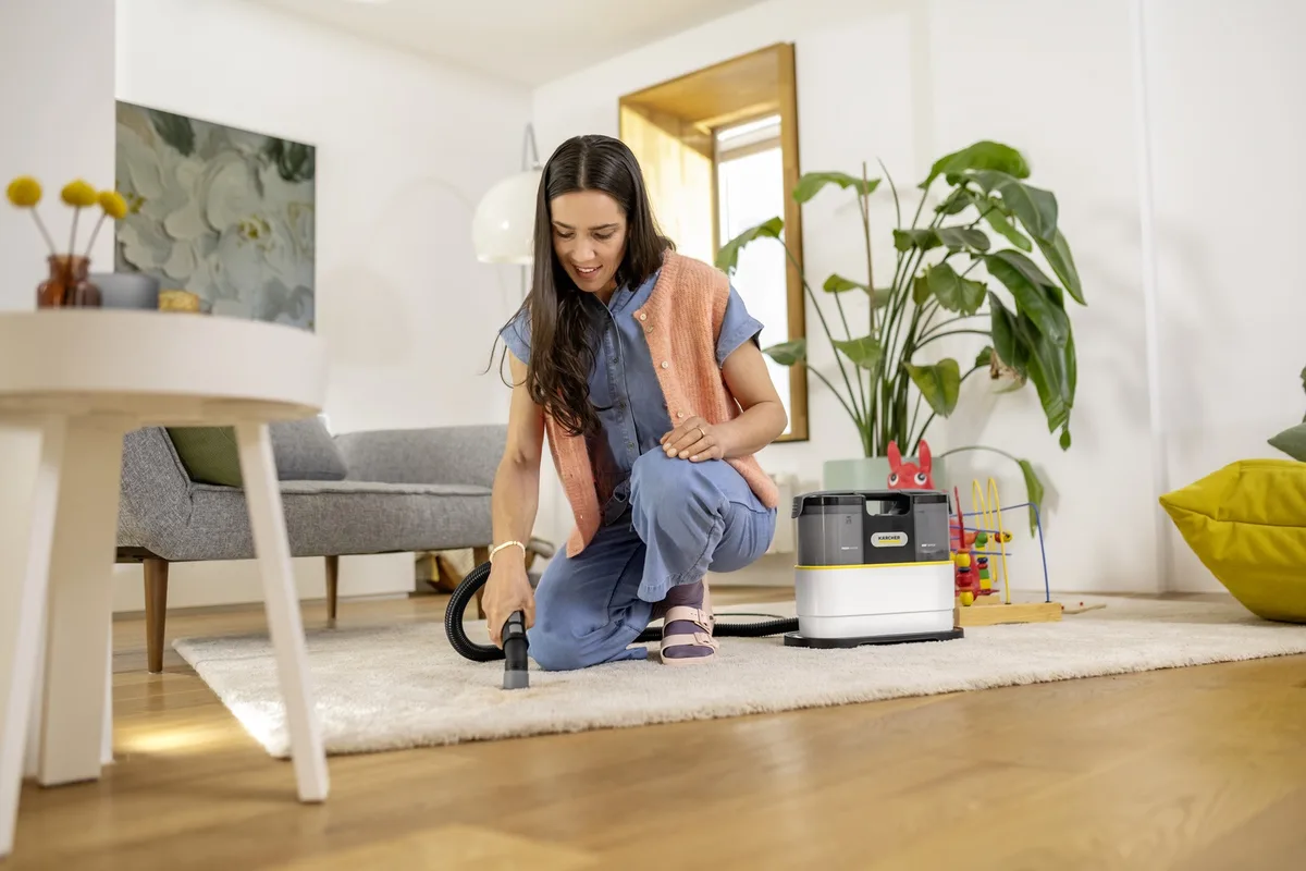 Моющий пылесос Karcher SE 2 Spot Care
