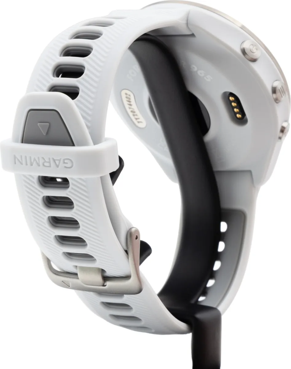Смарт-часы Garmin Forerunner 965 белый (02809-11)
