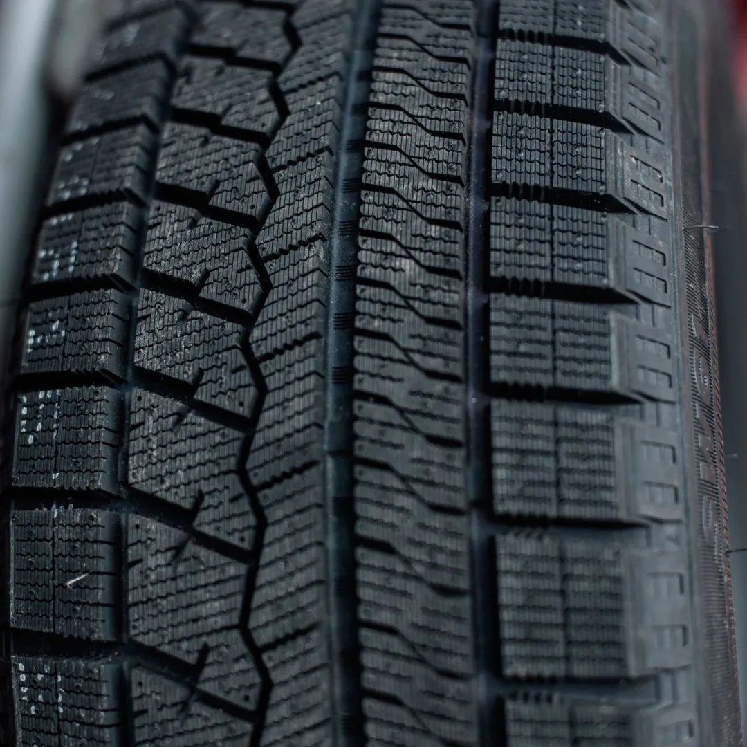 Шина Sailun Ice Blazer Arctic 185/70R14 88H ЗИМ