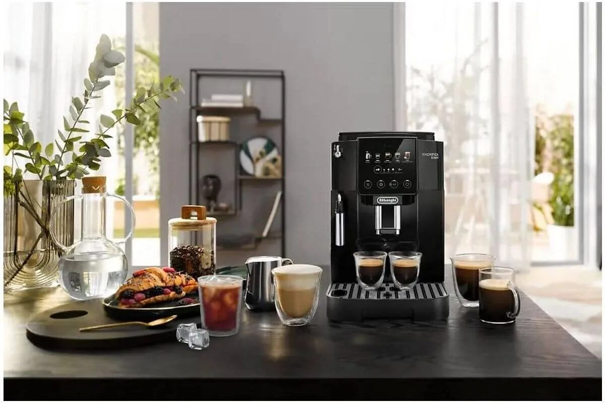 Кофемашина Delonghi ECAM220.51.B черный