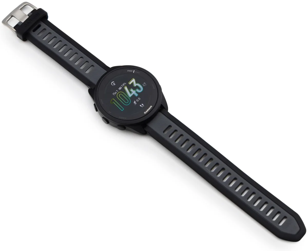 Смарт-часы Garmin Forerunner 165 черный-серый (02863-20)