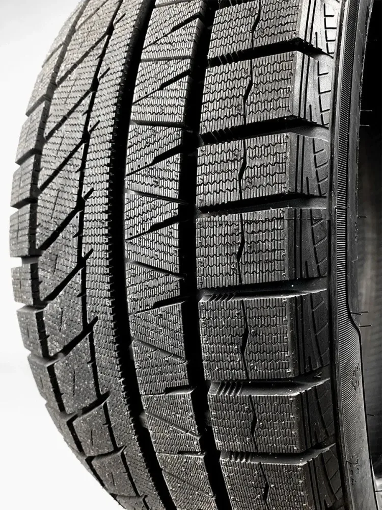 Шина Sailun Ice Blazer Arctic EVO 225/60R18 100T ЗИМ