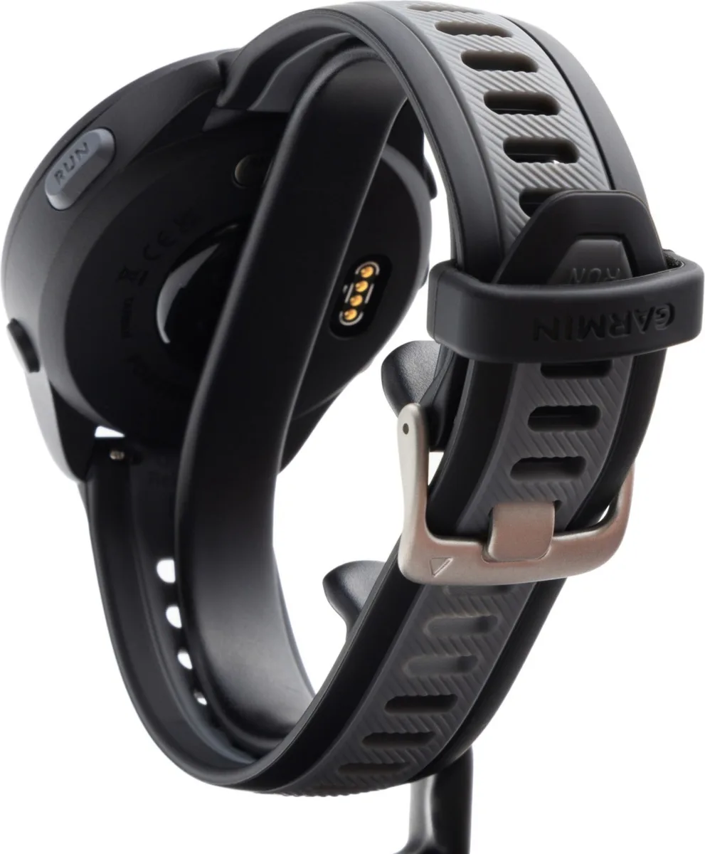 Смарт-часы Garmin Forerunner 165 черный-серый (02863-20)