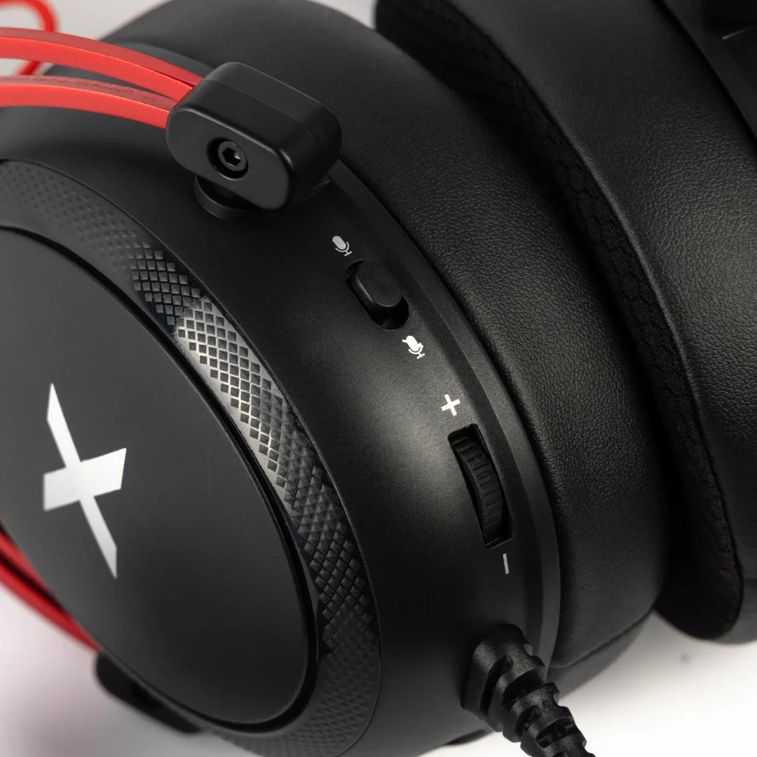 Наушники Xtreon CY-200 Wired черный