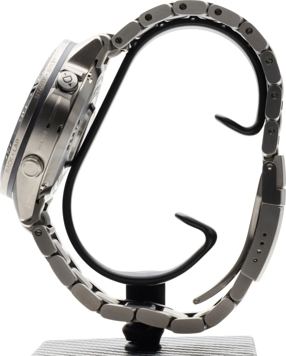 Смарт-часы Garmin MARQ Aviator Gen 2 серебристый (02648-01)