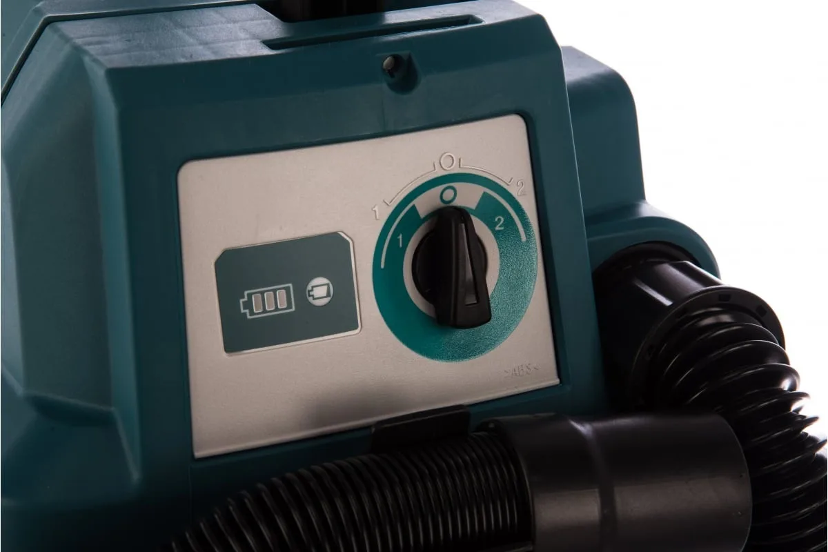 Аккумуляторный пылесос Makita DVC750LZ
