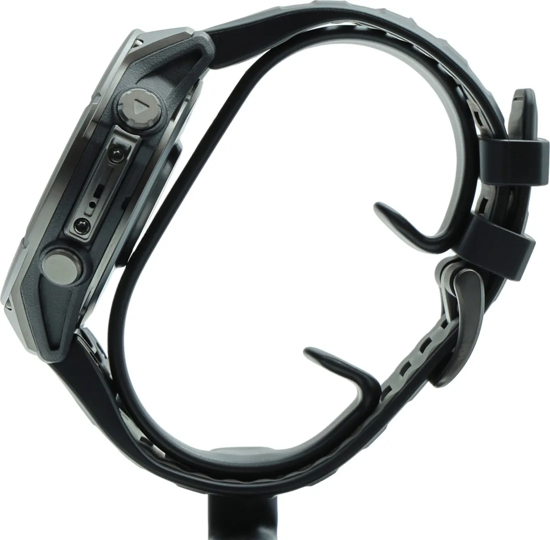 Смарт-часы Garmin Fenix 8 47 мм черный (02904-21)