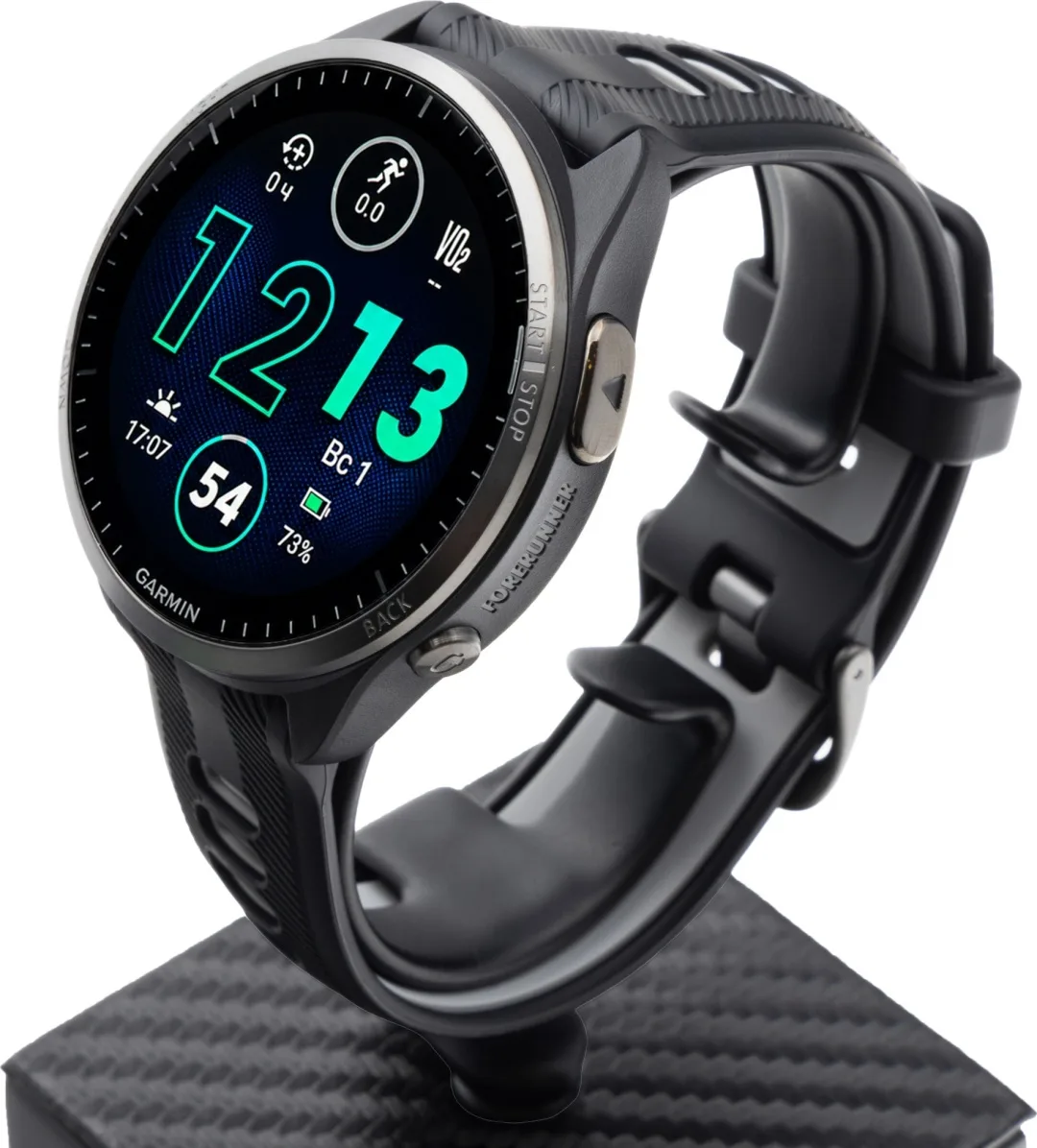 Смарт-часы Garmin Forerunner 965 черный (02809-10)