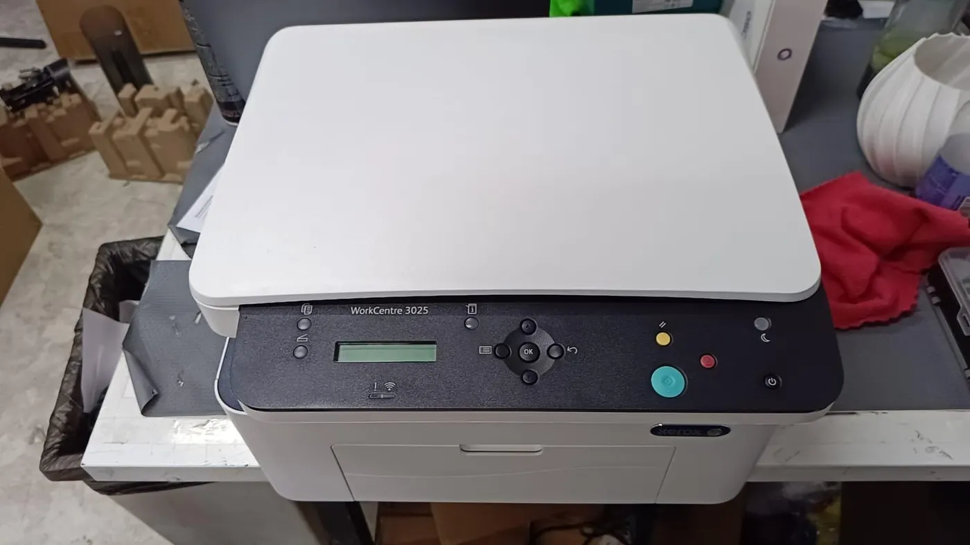 Принтер Xerox Phaser 3025BI, Уценка — фото дефекта 2