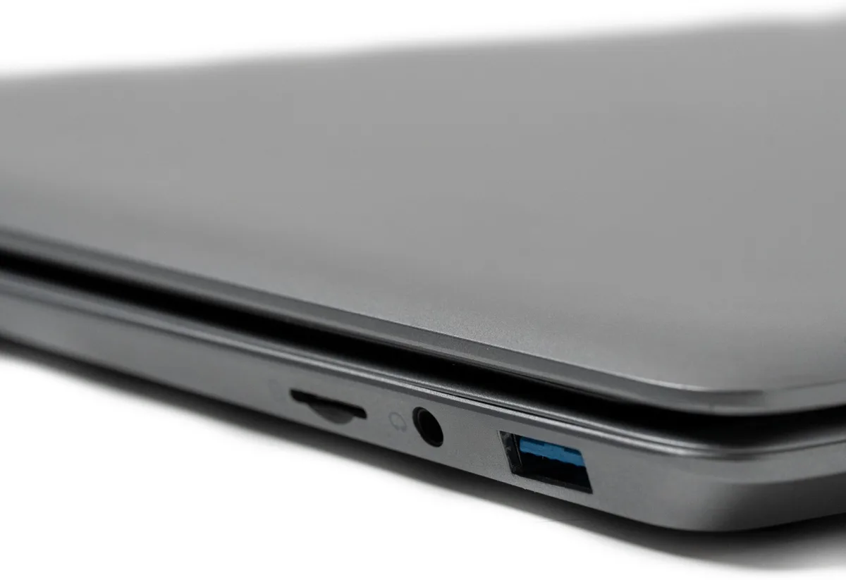 Ноутбук Chuwi HeroBook Pro 14.1" Intel N4020 8/256GB Черный + подарок (УТ-00001623,УТ-00002858)