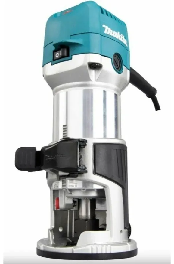 Фрезер Makita RT0702CX2