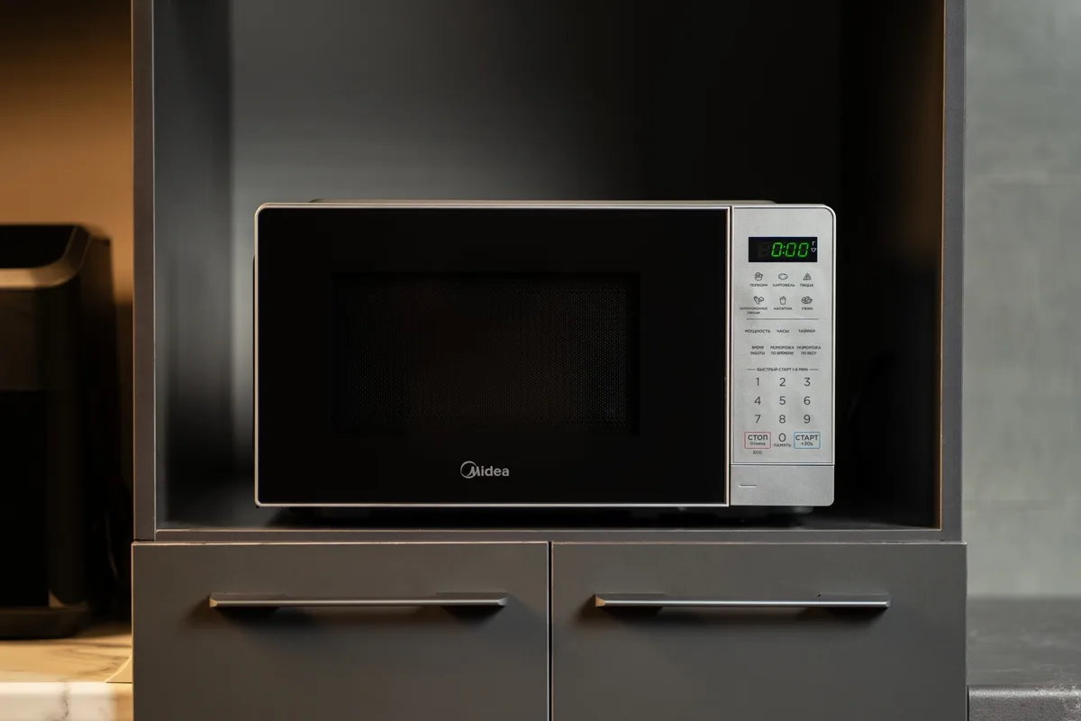 Микроволновая печь Midea EM7P012MZ(S) Серебристый
