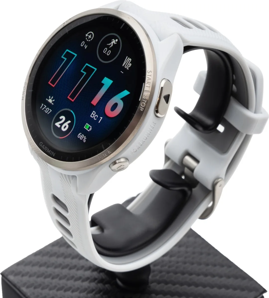 Смарт-часы Garmin Forerunner 965 белый (02809-11)