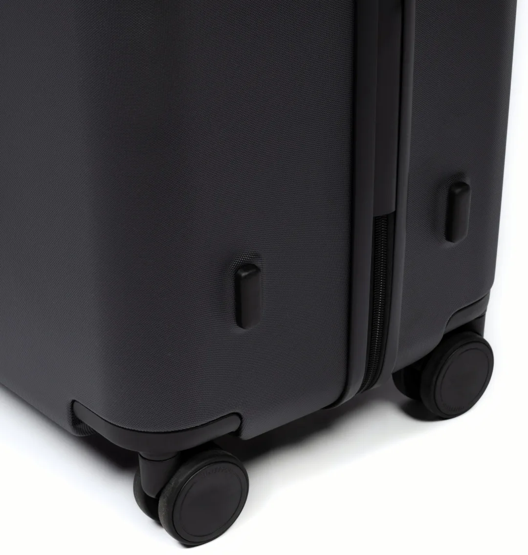 Чемодан NINETYGO Danube MAX Luggage 28'' Black (0446)