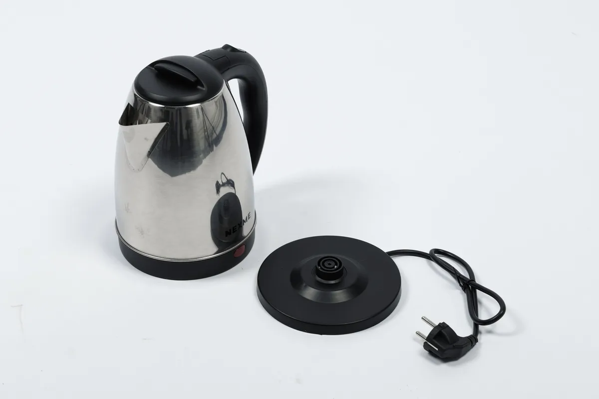 Чайник электрический NEXME JM-007 серебристый