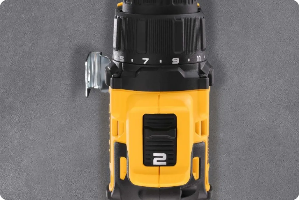 Дрель-шуруповерт DeWALT DCD708N