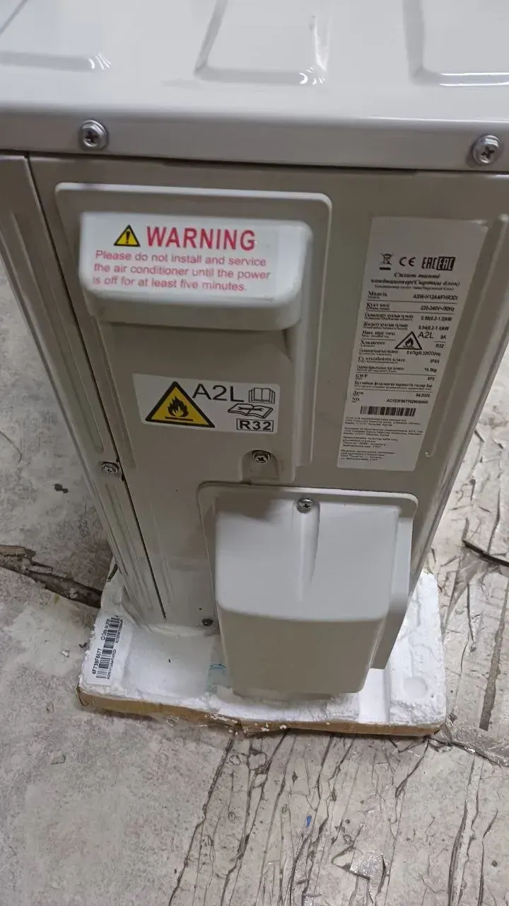 Кондиционер сплит-система AUFIT Inverter ASW-H12A4/FHR3DI (в комплекте с медными трубами) Белый, Уценка — фото дефекта 8