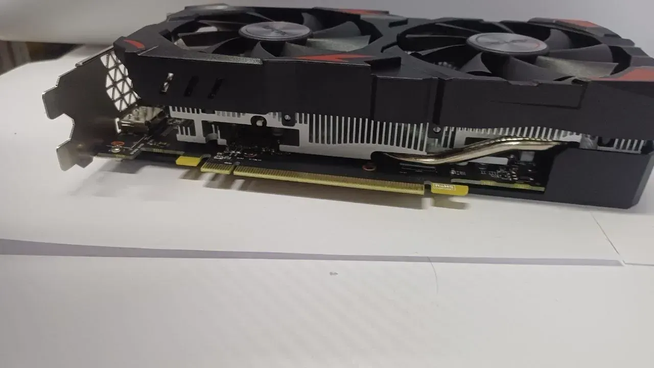 Видеокарта AFOX AMD Radeon RX580 AFRX580-8192D5H3-V3 8 ГБ, Уценка — фото дефекта 4