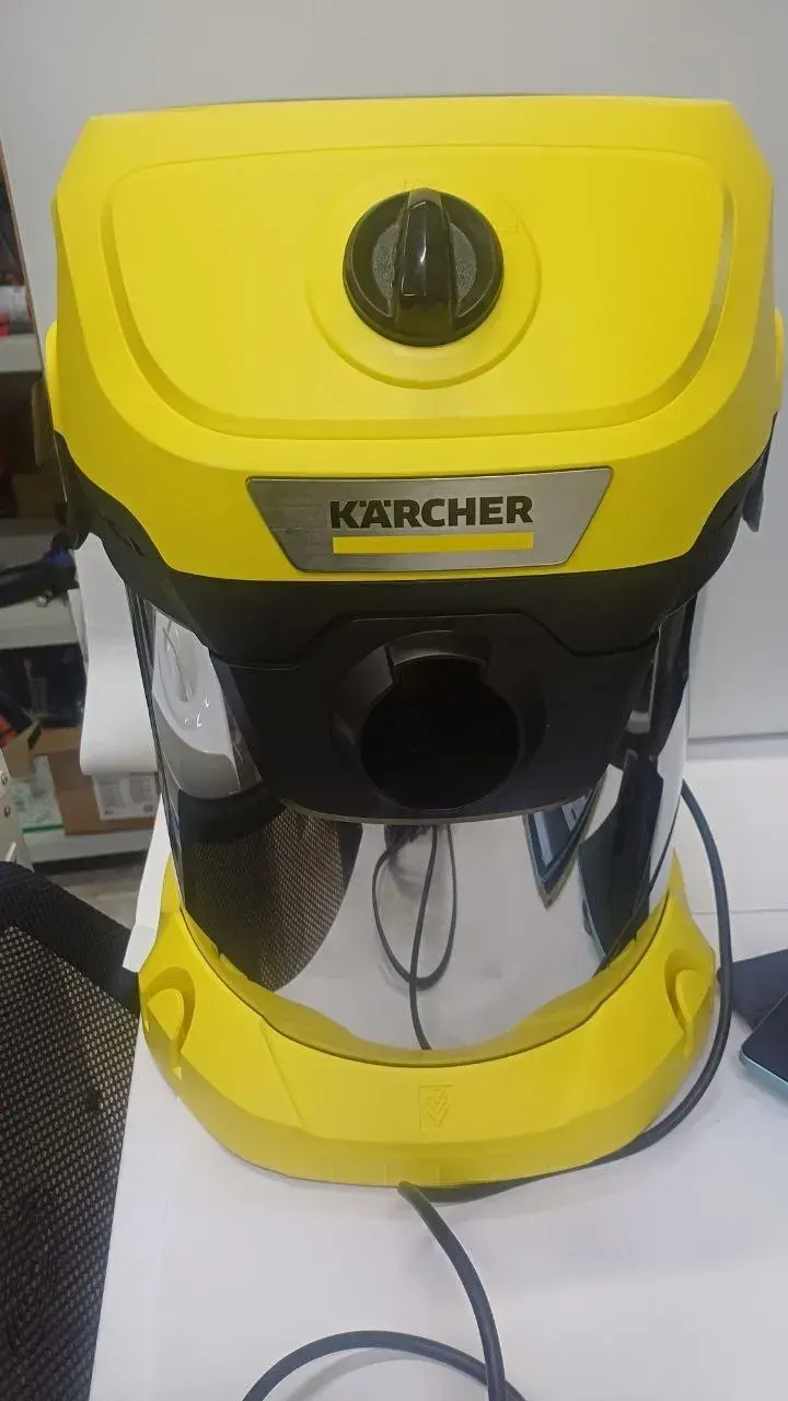 Пылесос Karcher WD 3 S V-17/4/20 (YSY), Уценка — фото дефекта 4