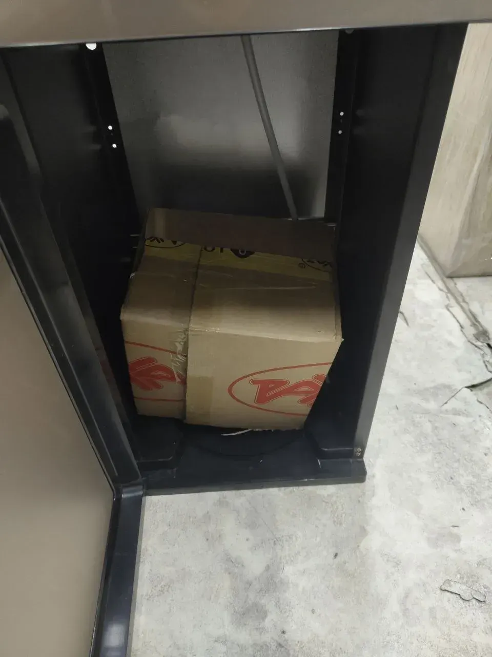 Кулер для воды напольный NEXME TeaBar AFK-8859 Бронзовый, Уценка — фото дефекта 8