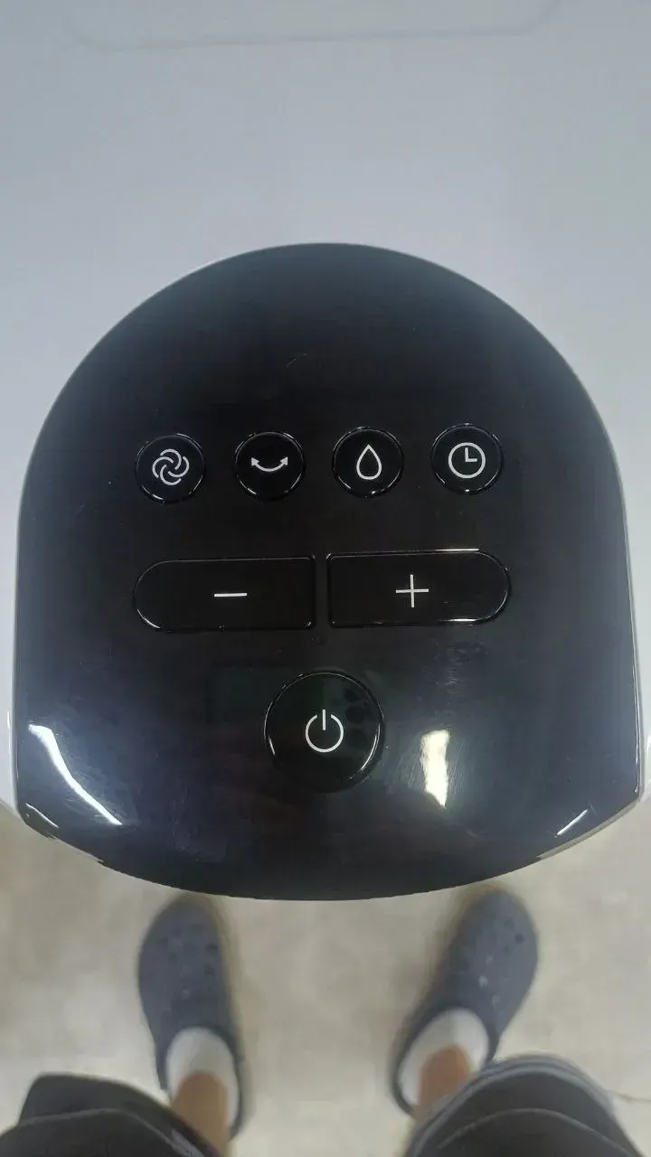 Воздухоохладитель Midea AC120-19ARB белый, Уценка — фото дефекта 6