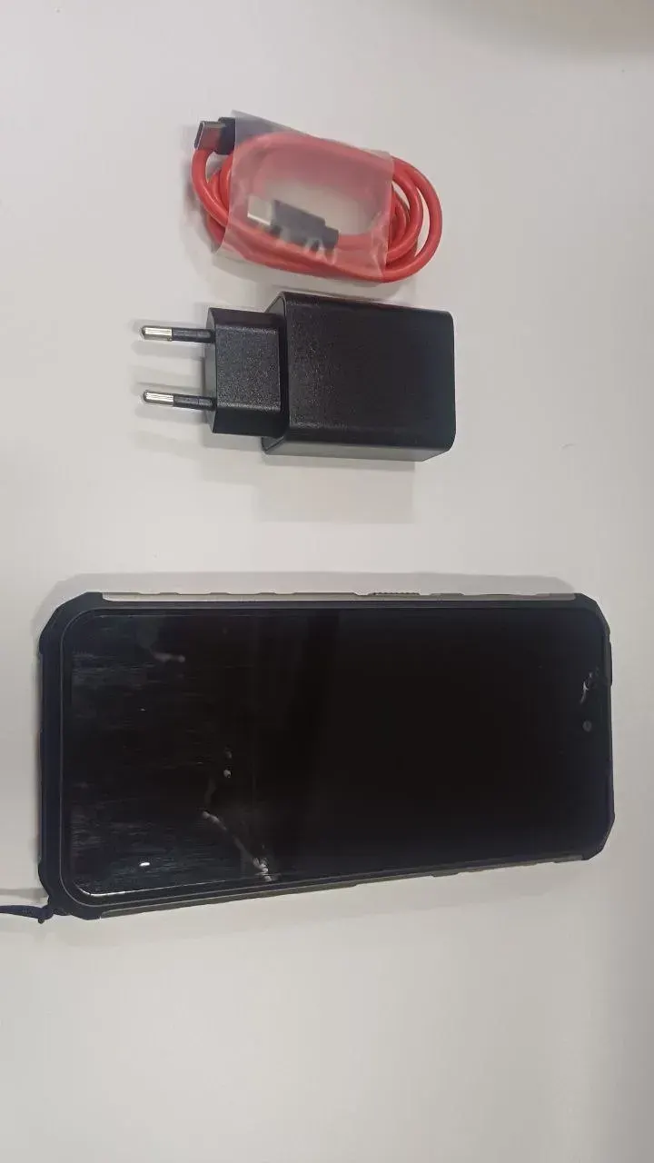 Смартфон Ulefone Armor 22 8 ГБ/256 ГБ черный, Уценка — фото дефекта 4